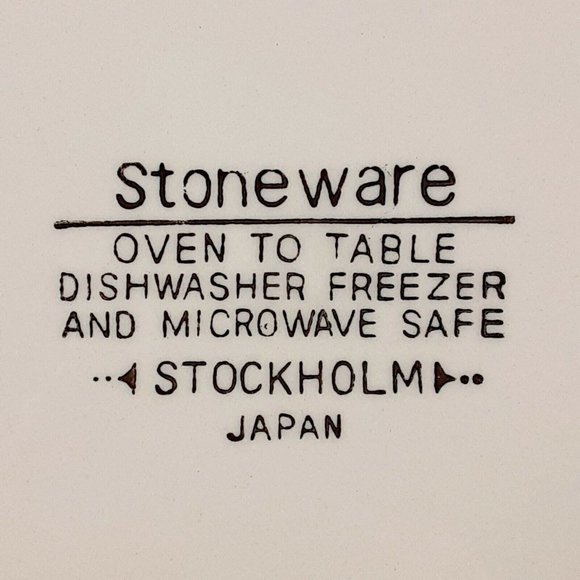 Stockholm Red Blue Floral Dinner Plate Vintage Patriotic Stoneware Dinnerware - Picture 5 of 8